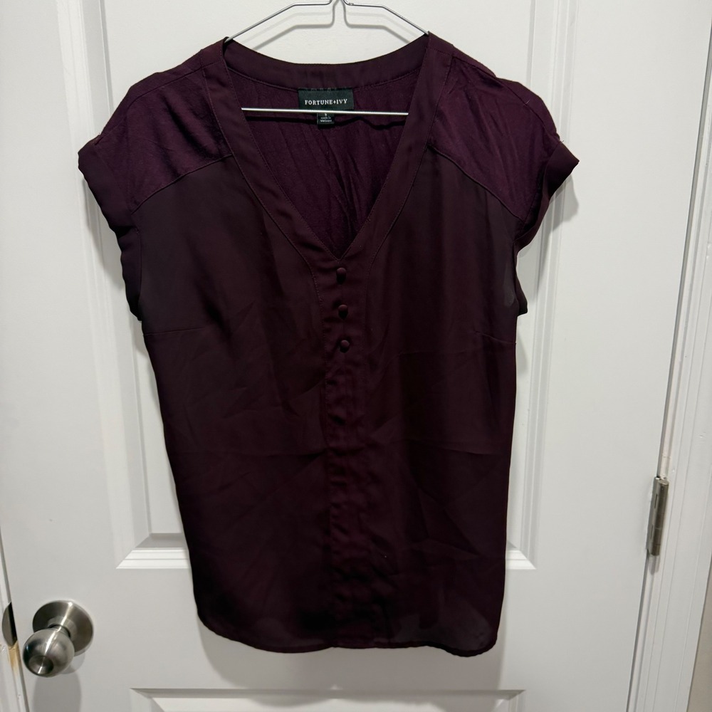 Fortune + Ivy Womens Blouse Mixed Media V-Neck Plum Size S